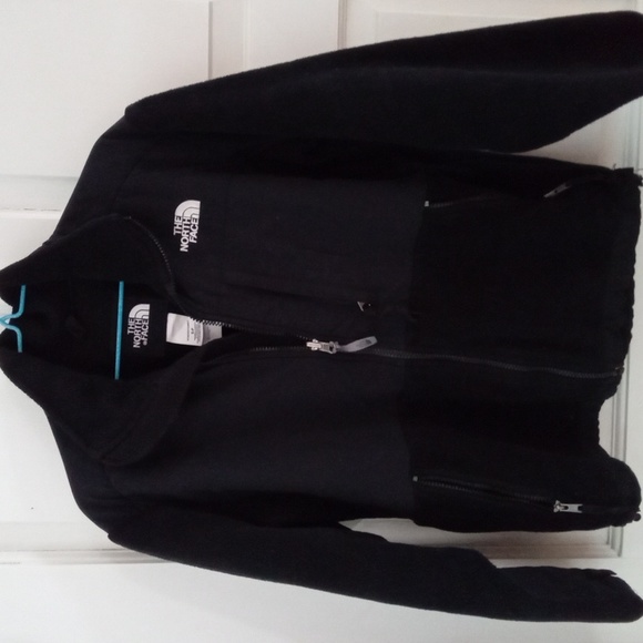 NorthFace Black Jacket - Picture 1 of 5